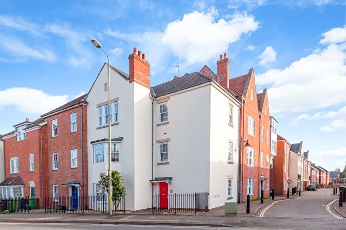 2 Bedroom Apartment To Rent In The Vineyard, Abingdon, OX14