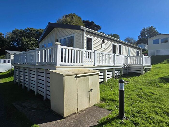3 Bedroom Mobile Home For Sale In Glade, Bideford Bay Holiday Park Bucks Cross, EX39