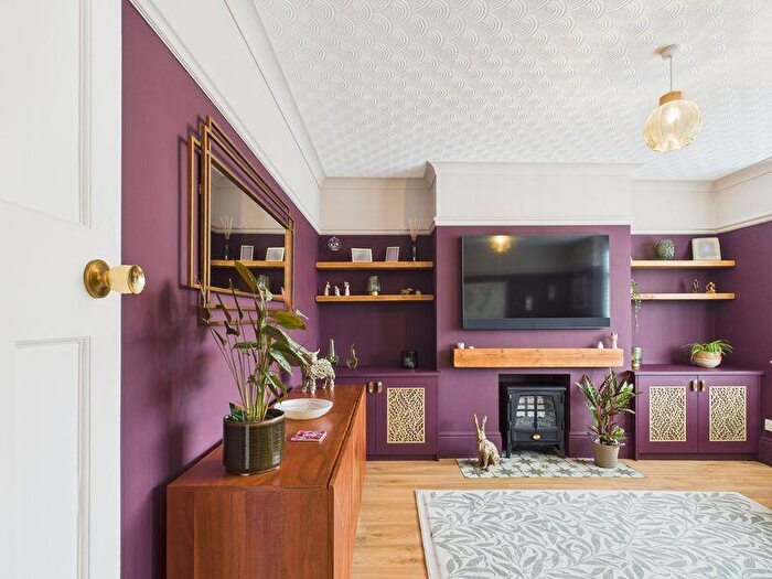 3 Bedroom Terraced House For Sale In Callington Road, Bristol, BS4