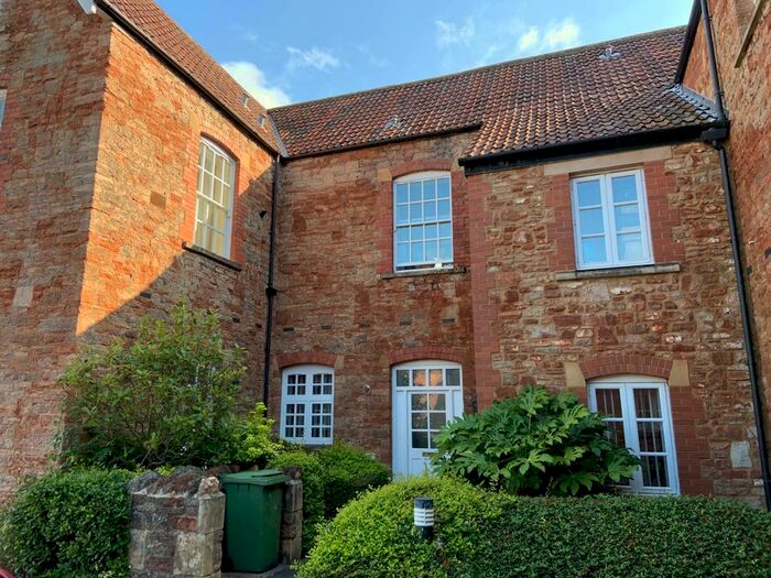 2 Bedroom Flat To Rent In Gilbert Scott Mews, South Horrington, BA5