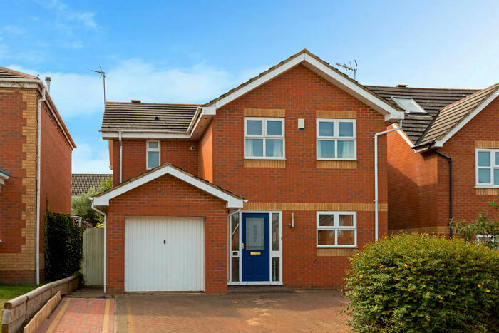 4 Bedroom Detached House To Rent In Cotswold Drive, Wellingborough, NN8