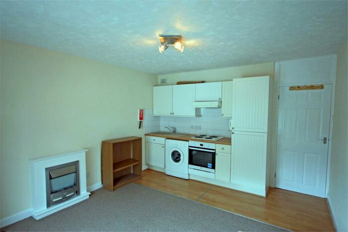1 Bedroom Apartment To Rent In Tavistock Court, Mapperley Park, Nottingham, NG5