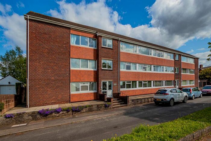 2 Bedroom Flat To Rent In Western Avenue, Llandaff, Cardiff, CF5