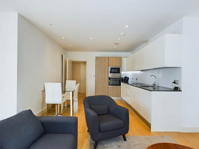 2 Bedroom Apartment For Sale In Royal Arsenal Riverside, London, SE18