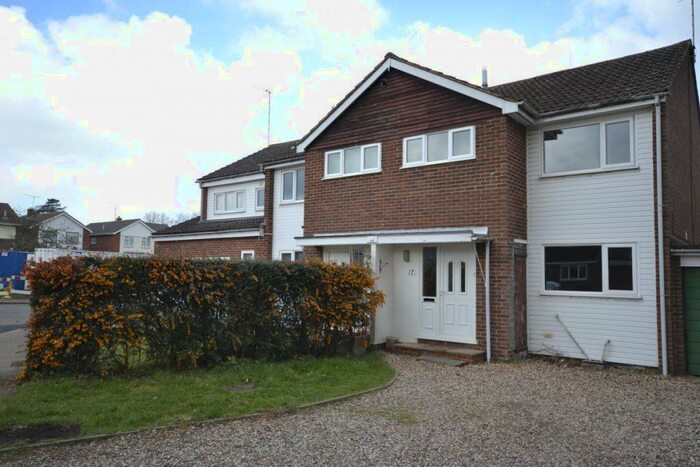 3 Bedroom Semi-Detached House To Rent In Queens Close, Stansted Mountfitchet, CM24