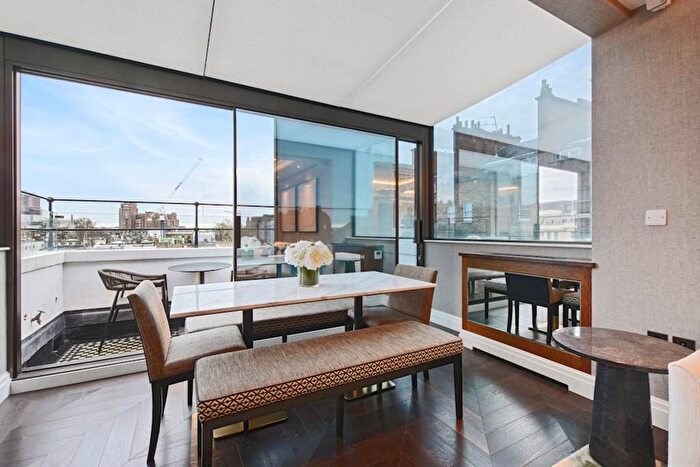 2 Bedroom Flat To Rent In Prince Of Wales Terrace, London, W8