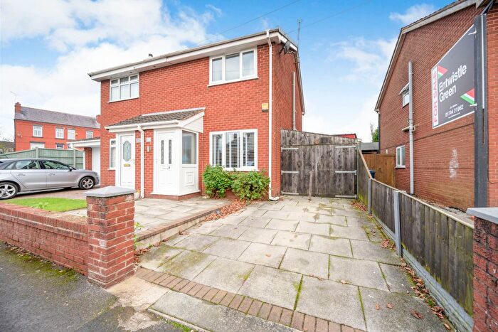 2 Bedroom Semi-Detached House For Sale In Back Lane, Holland Moor, Skelmersdale, Lancashire, WN8