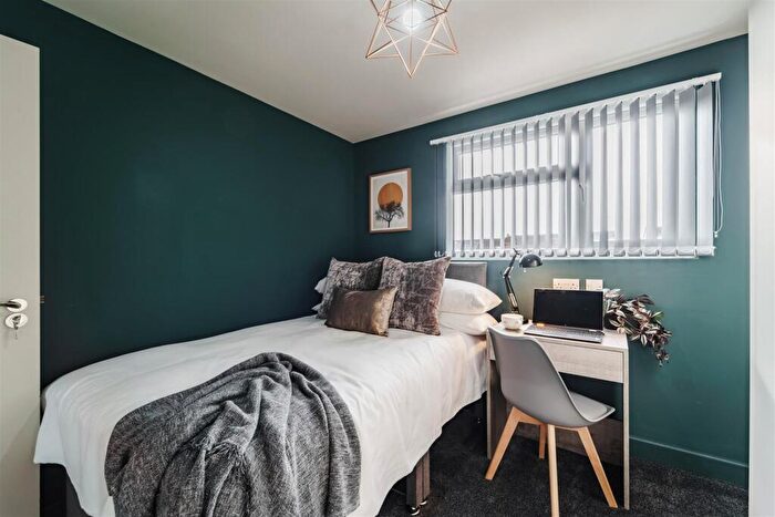 5 Bedroom Terraced House To Rent In Kirby Road, Coventry, CV5