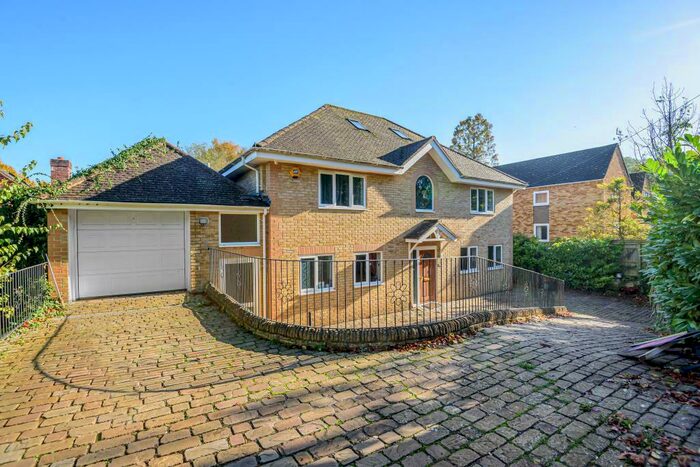 5 Bedroom Detached House To Rent In Botley, Oxford, OX2