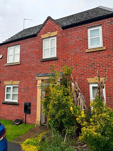 3 Bedroom Semi-Detached House To Rent In Viscount Drive, Middleton, Manchester, M24