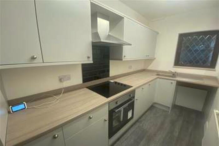 2 Bedroom House To Rent In North Road, Clowne, S43