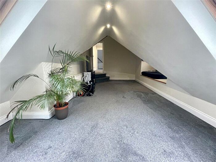 2 Bedroom Apartment To Rent In Campbell Road, Bournemouth, Dorset, BH1