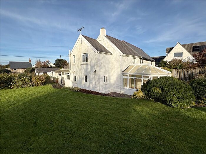 3 Bedroom Semi-Detached House For Sale In Woodford, Bude, EX23