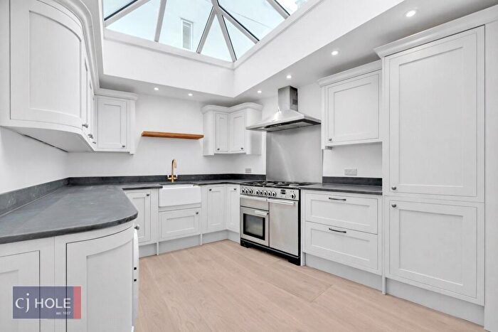 4 Bedroom Terraced House To Rent In Highland Square, Clifton, Bristol, BS8