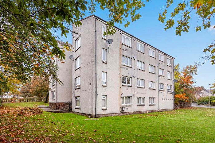 2 Bedroom Flat For Sale In Andrew Court, Penicuik, EH26
