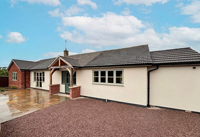 3 Bedroom Bungalow To Rent In Shipston-On-Stour, CV37