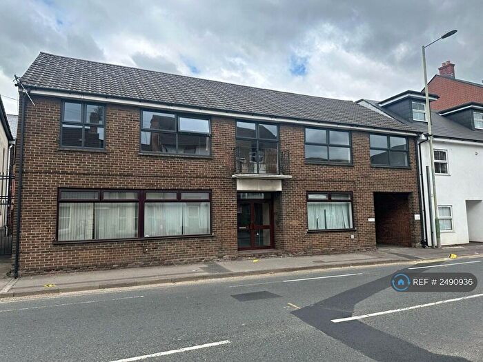 2 Bedroom Flat To Rent In Wilton Road, Salisbury, SP2