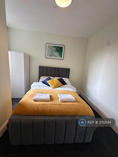 1 Bedroom Flat To Rent In Holly Road, London, E11