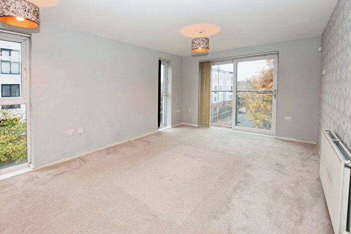 2 Bedroom Flat To Rent In Alban Street, New Broughton, Salford, M7