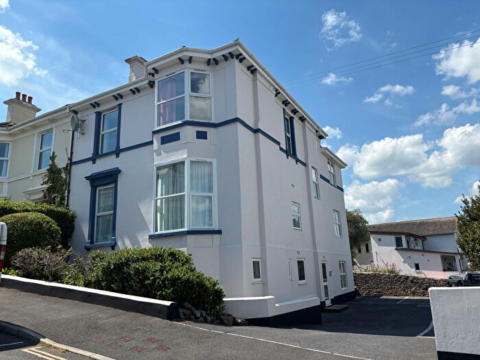 2 Bedroom Flat To Rent In Powderham Road, Newton Abbot, TQ12