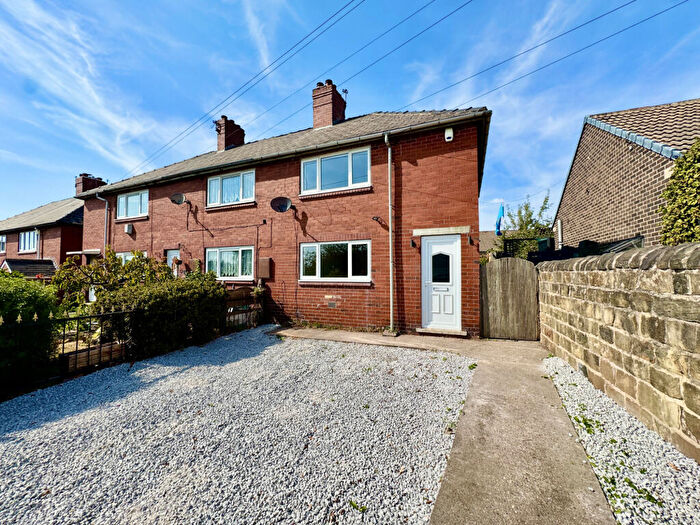 2 Bedroom Town House To Rent In Doncaster Road, Ardsley, Barnsley, S71