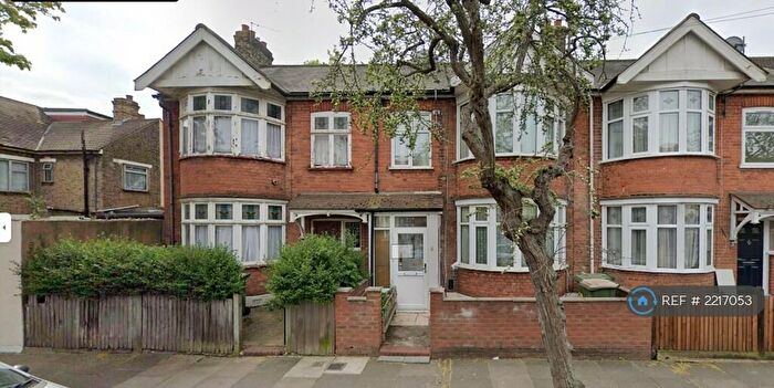 3 Bedroom Terraced House To Rent In Fawn Road, London, E13