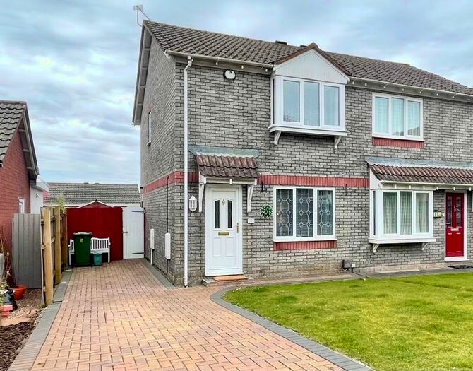 2 Bedroom Semi-Detached House To Rent In Sgubor Goch, Llanharry CF72