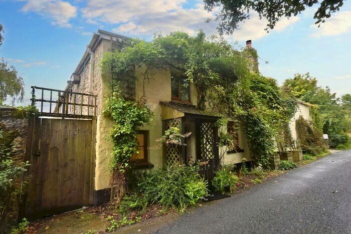 2 Bedroom Cottage To Rent In Little Moor, Sticklepath, EX20