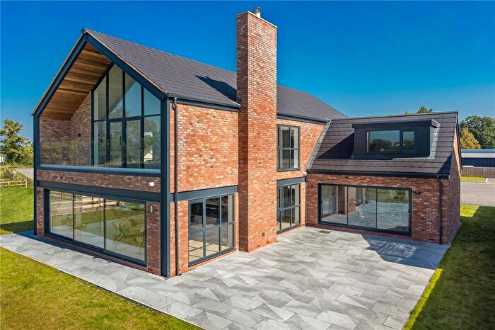 4 Bedroom Land To Rent In Plumley Moor Road, Plumley, Knutsford, Cheshire East, WA16