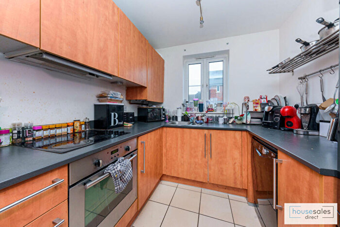 3 Bedroom Terraced House For Sale In Tully Close, Bourne, PE10