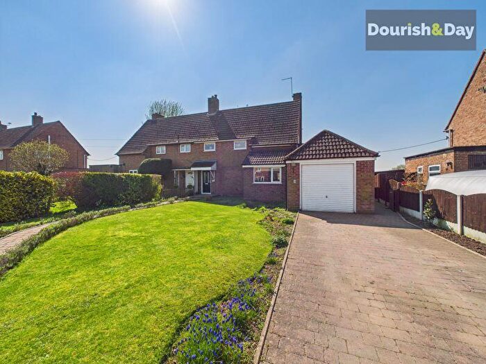 3 Bedroom Semi-Detached House For Sale In The Cumbers, Seighford, Stafford, ST18