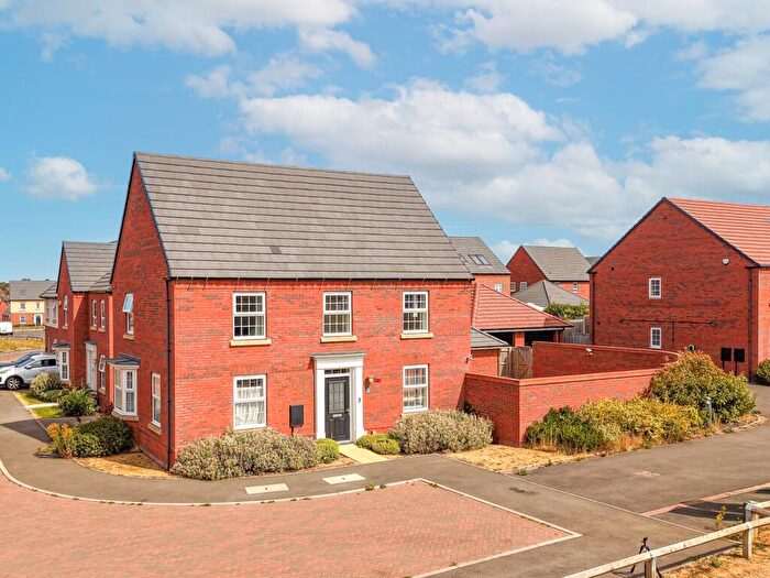 4 Bedroom Detached House For Sale In Johnson Close, Wigston, Leicestershire, LE18