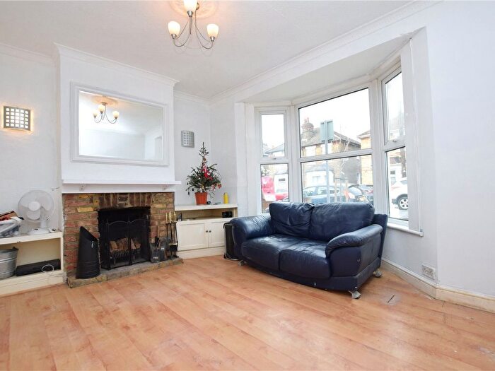 2 Bedroom Semi-Detached House To Rent In Stockland Road, Romford, Essex, RM7