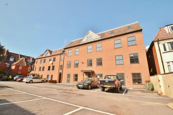 1 Bedroom Flat To Rent In Westbourne, BH2