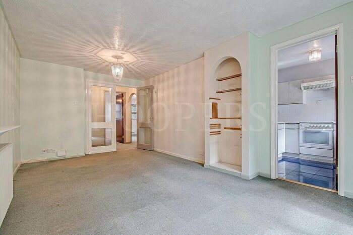 2 Bedroom Flat For Sale In Swallow Drive, London, NW10