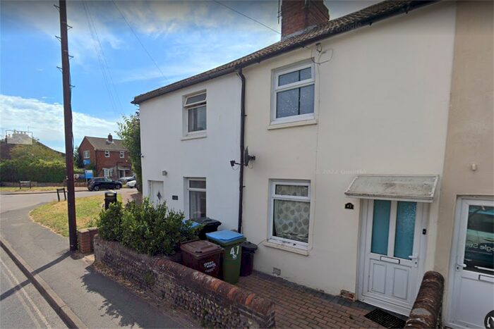 2 Bedroom Terraced House To Rent In Wick Street, Littlehampton, Wick, BN17