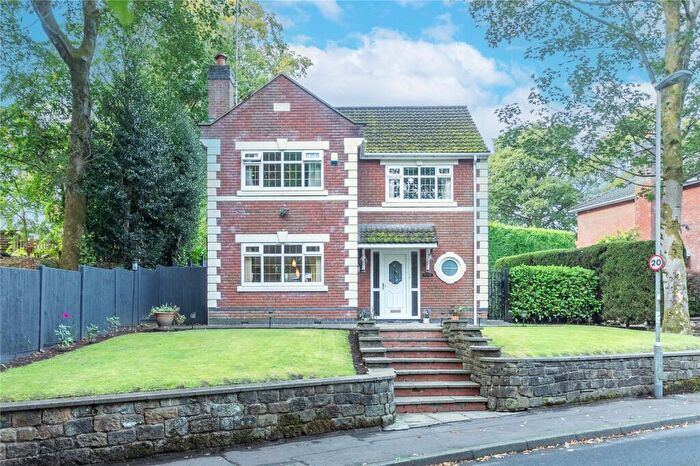 4 Bedroom Detached House For Sale In Oulder Hill Drive, Bamford, Rochdale, OL11