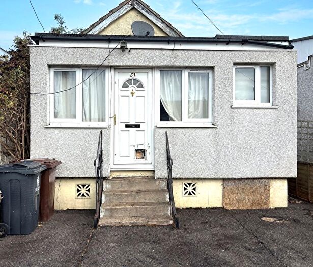 2 Bedroom Detached House For Sale In Brooklands Gardens, Jaywick, Clacton-On-Sea, CO15