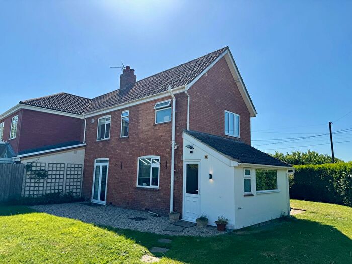 3 Bedroom Cottage To Rent In Hyde Lane, Bathpool, Taunton, TA2