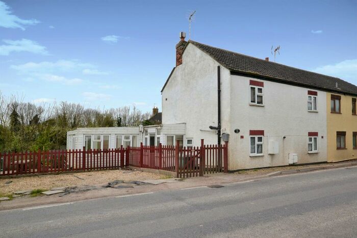 3 Bedroom Semi-Detached House For Sale In Northgate, Pinchbeck, Spalding, PE11