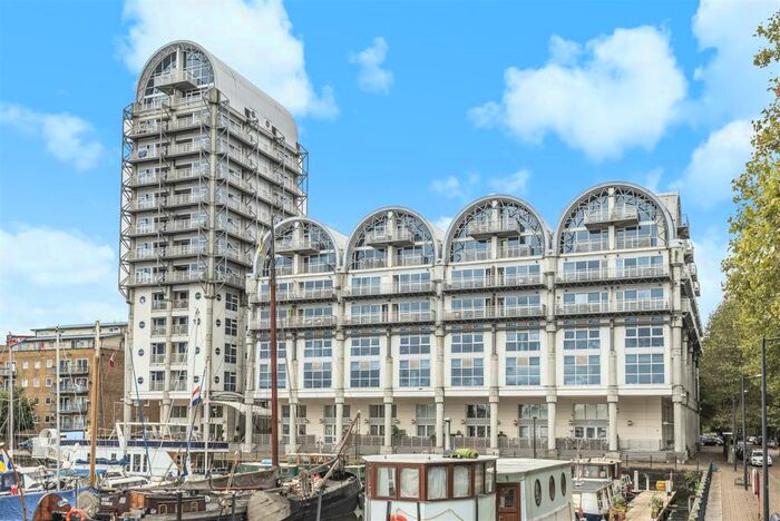 3 Bedroom Apartment To Rent In Sweden Gate, Surrey Quays, SE16