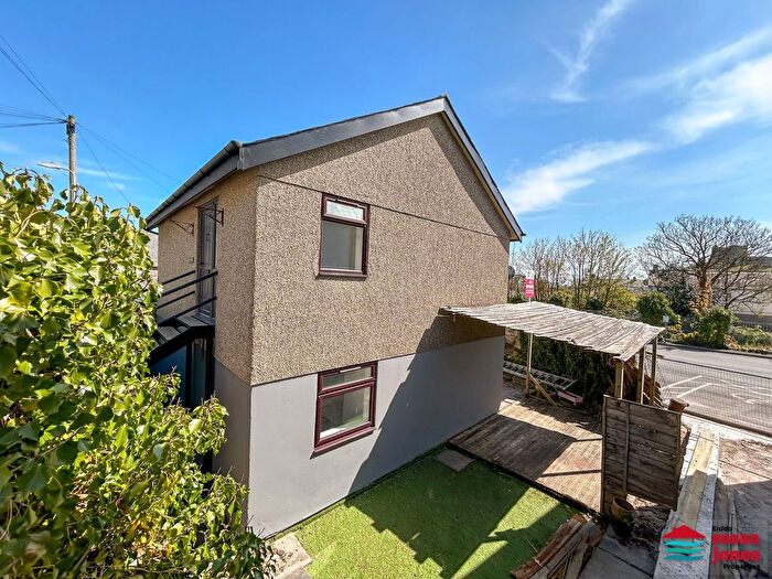 3 Bedroom Detached House For Sale In Y Maes, Cricieth|Criccieth, LL52