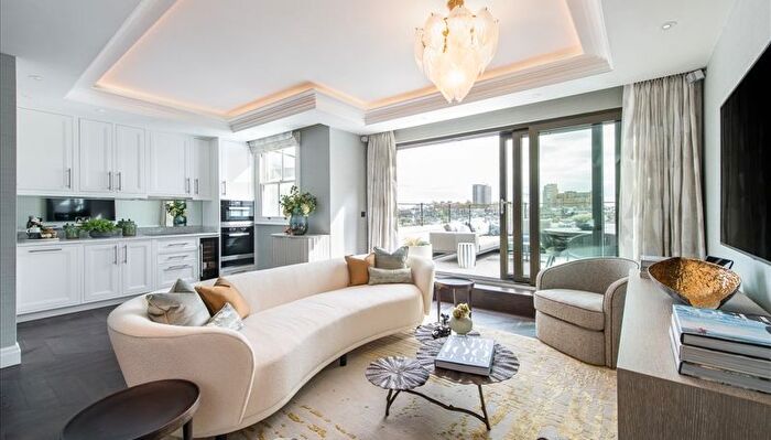 2 Bedroom Flat To Rent In Prince Of Wales Terrace, London, W8