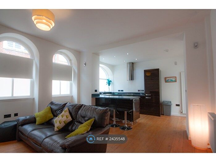 1 Bedroom Flat To Rent In Chapel Street, Whitehaven, CA28