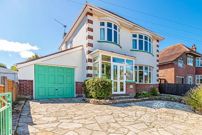 4 Bedroom Detached House For Sale In Warnford Road, Bournemouth, Dorset, BH7