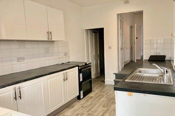 3 Bedroom Terraced House To Rent In Balmoral Road, Gillingham, ME7