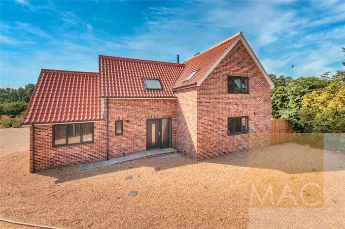 4 Bedroom Detached House To Rent In Hawthorn Drive, Ickburgh, Thetford, Norfolk, IP26