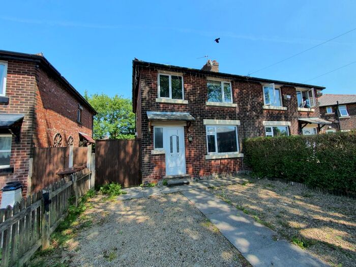 Houses for sale & to rent in OL6 8AG, HIGHER ALT HILL, Ashton Waterloo