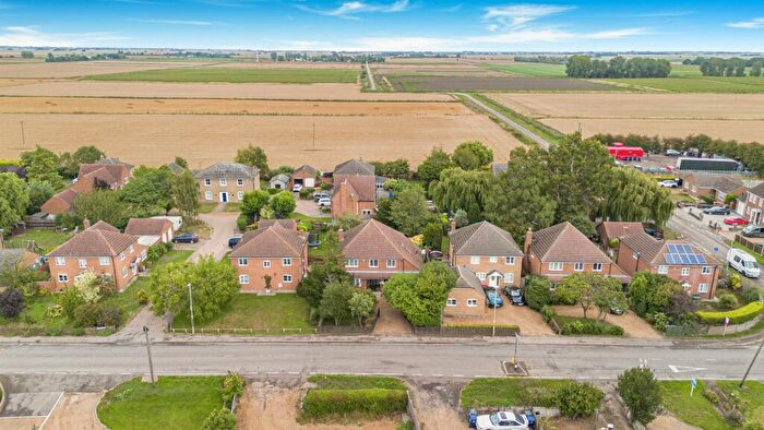 5 Bedroom Detached House For Sale In Oilmills Road, Ramsey Mereside, Cambridgeshire., PE26