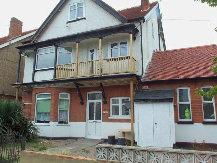 1 Bedroom Flat To Rent In Prices Avenue, Cliftonville, CT9